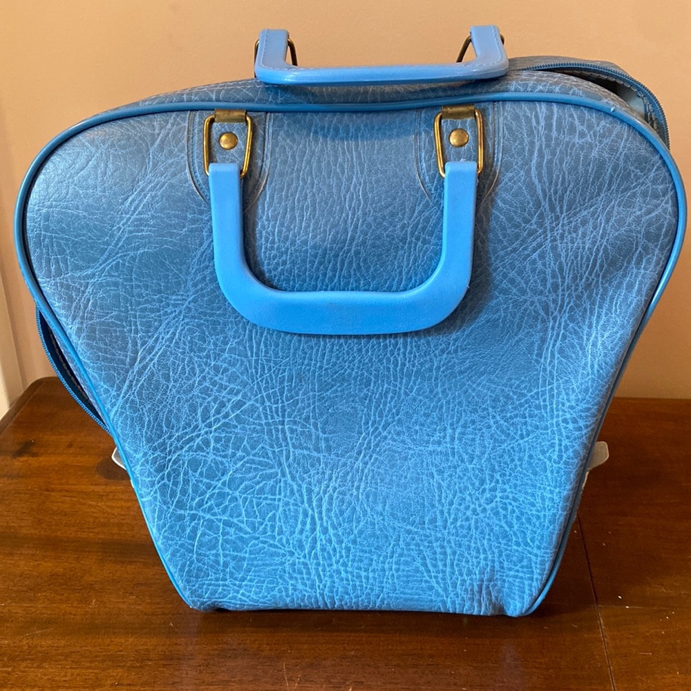 Vintage bowling bag light blue synthetic material